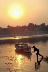 sunset-river-indus-hyderabad-farhan-khan