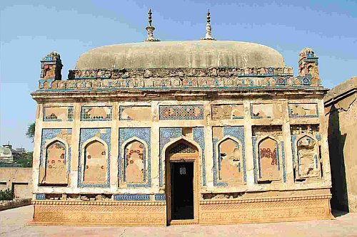 Art, history and tombs – Hyderabad Talpur tombs