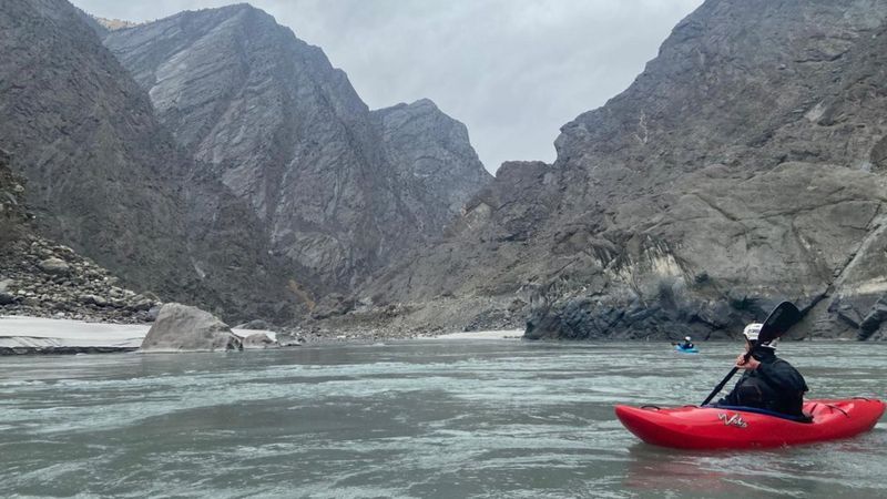 800 adventure tourists seek Pakistan visa