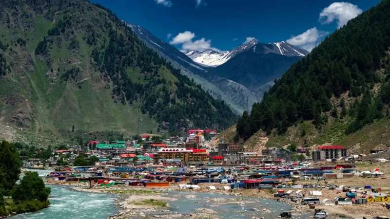 Tourist spots inaccessible after snowfall, flood waters and landslides